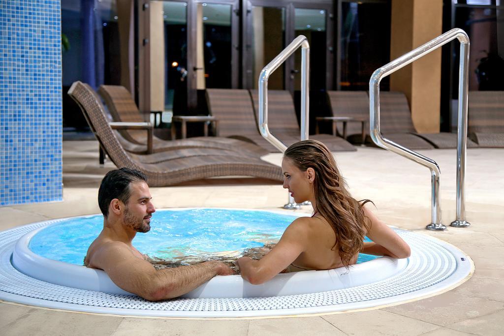 A Hoteli - Hotel Sloboda Шабац Екстер'єр фото