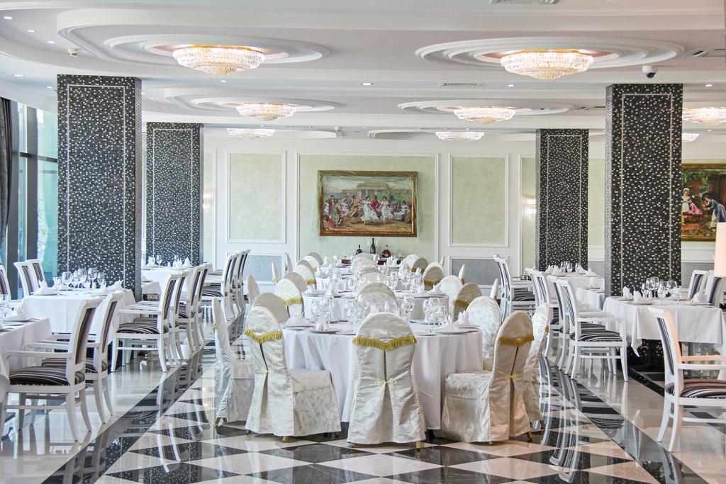 A Hoteli - Hotel Sloboda Шабац Екстер'єр фото
